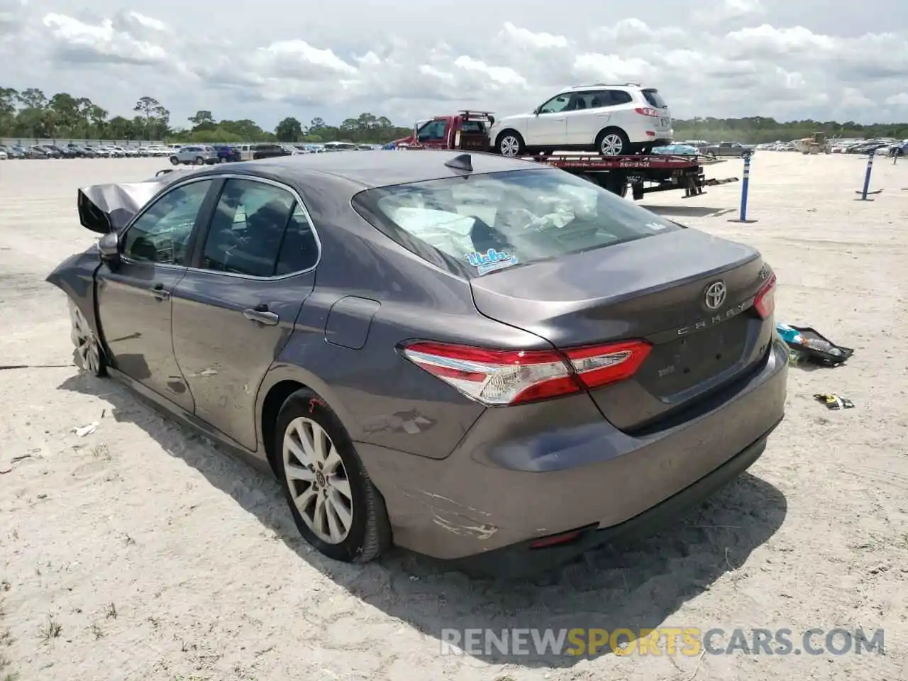 3 Photograph of a damaged car 4T1B11HK1KU678930 TOYOTA CAMRY 2019