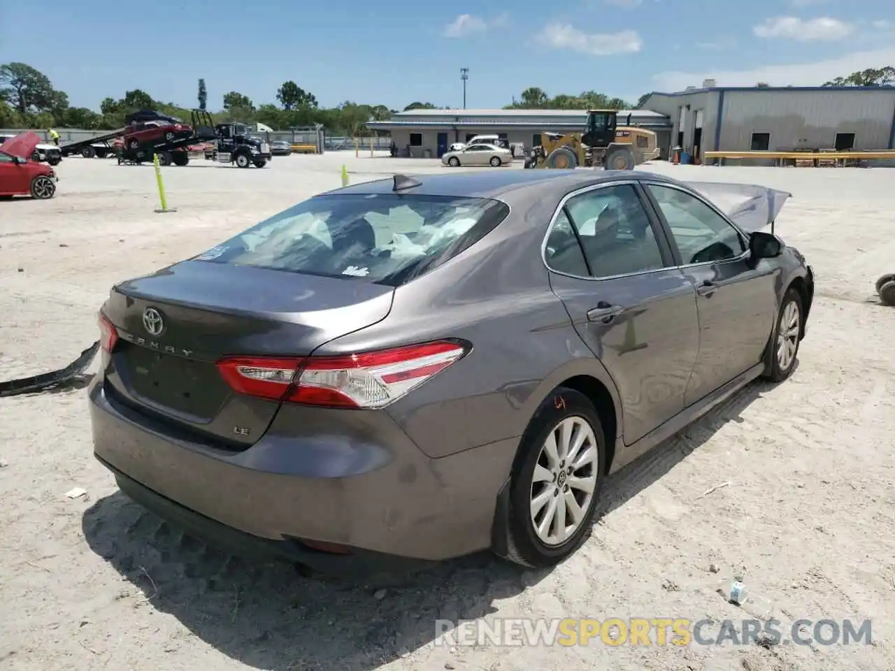 4 Photograph of a damaged car 4T1B11HK1KU678930 TOYOTA CAMRY 2019