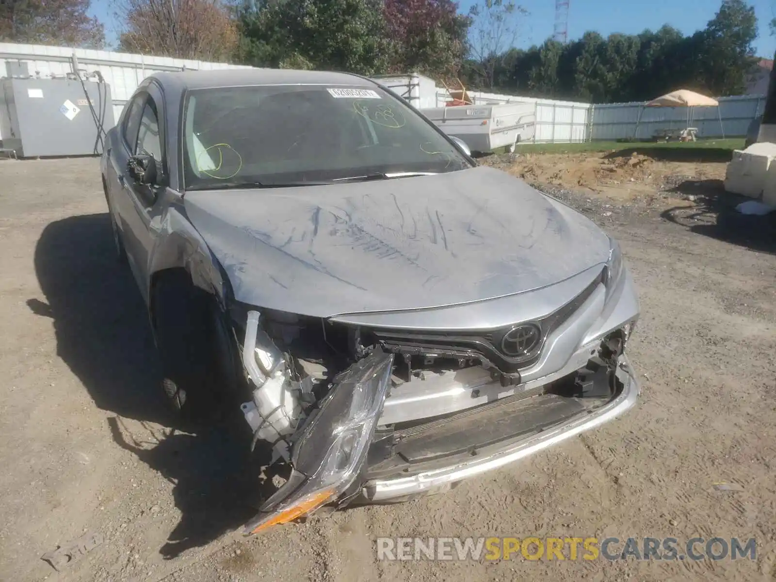 9 Photograph of a damaged car 4T1B11HK1KU679060 TOYOTA CAMRY 2019