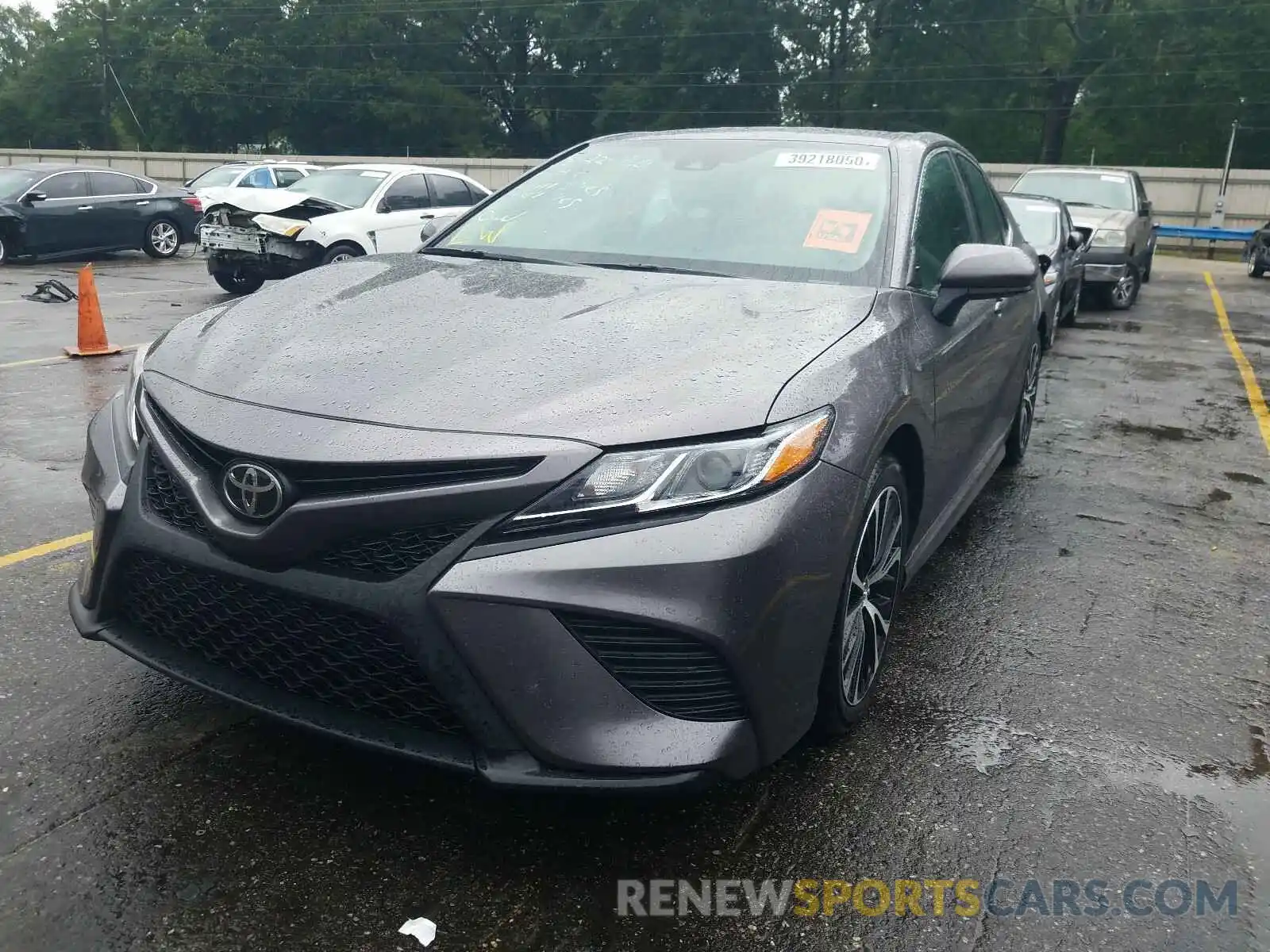 2 Photograph of a damaged car 4T1B11HK1KU679222 TOYOTA CAMRY 2019