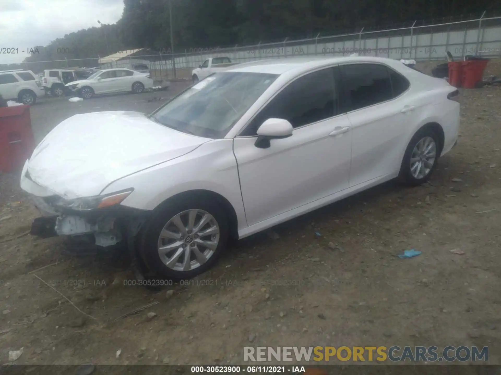 2 Photograph of a damaged car 4T1B11HK1KU680998 TOYOTA CAMRY 2019