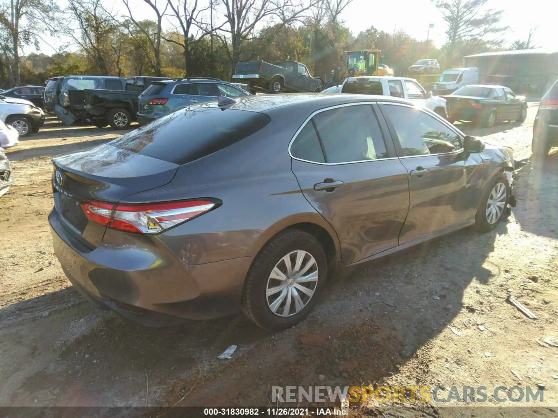 4 Photograph of a damaged car 4T1B11HK1KU682248 TOYOTA CAMRY 2019