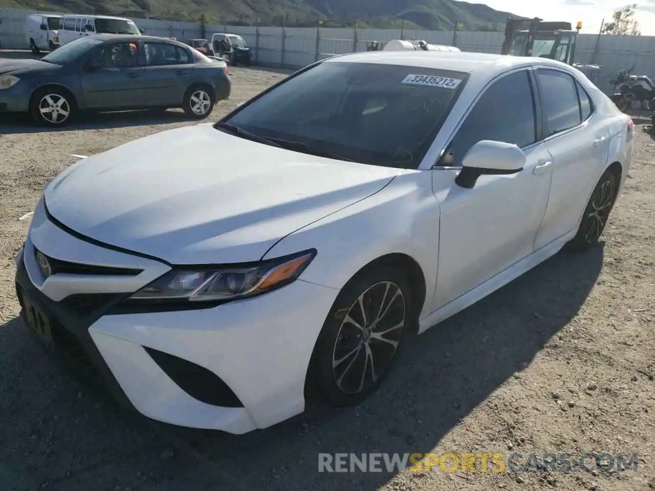 2 Photograph of a damaged car 4T1B11HK1KU682959 TOYOTA CAMRY 2019