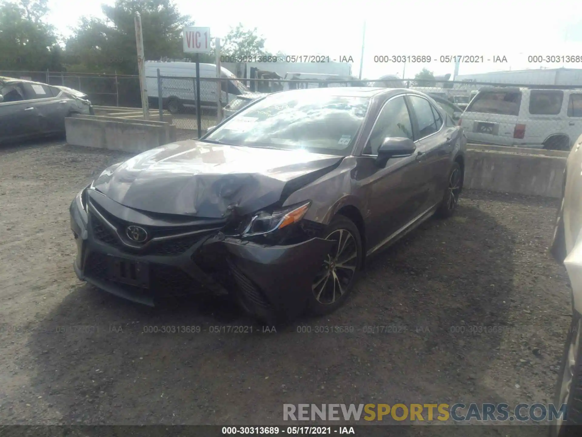 2 Photograph of a damaged car 4T1B11HK1KU683464 TOYOTA CAMRY 2019