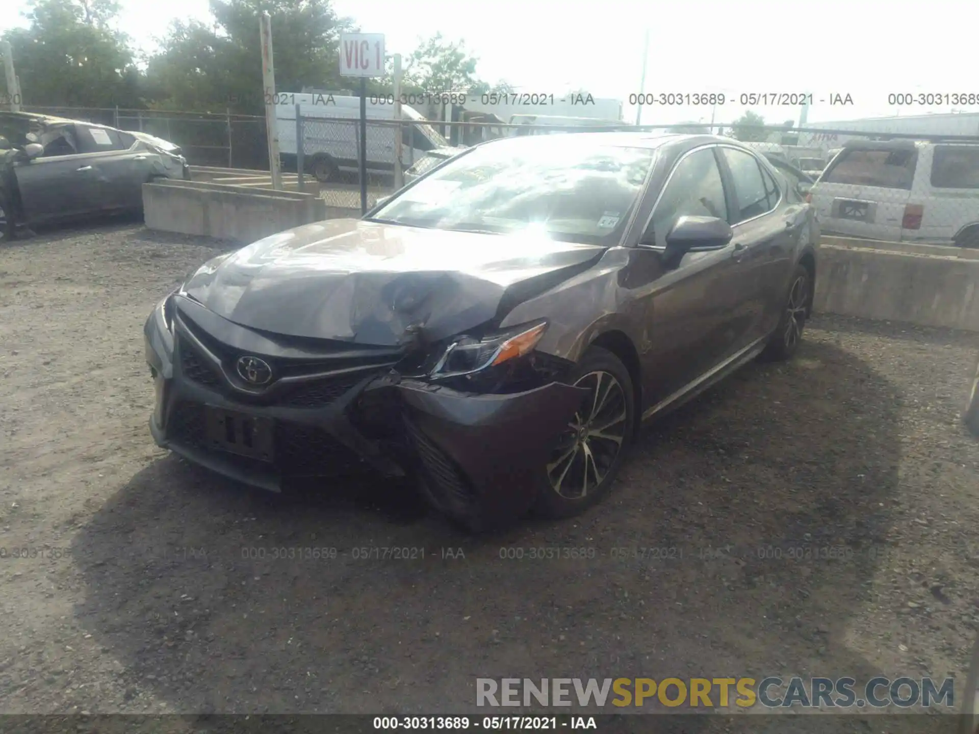 6 Photograph of a damaged car 4T1B11HK1KU683464 TOYOTA CAMRY 2019