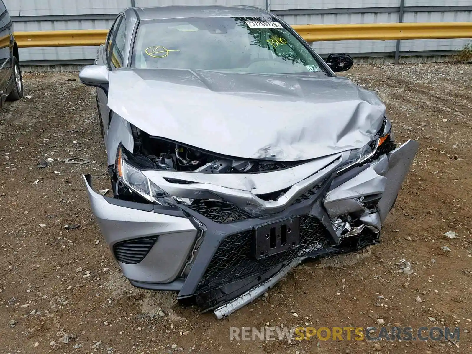 7 Photograph of a damaged car 4T1B11HK1KU685392 TOYOTA CAMRY 2019