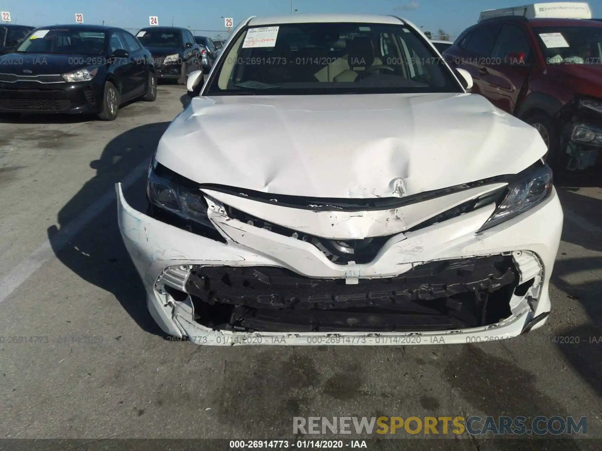 6 Photograph of a damaged car 4T1B11HK1KU686879 TOYOTA CAMRY 2019