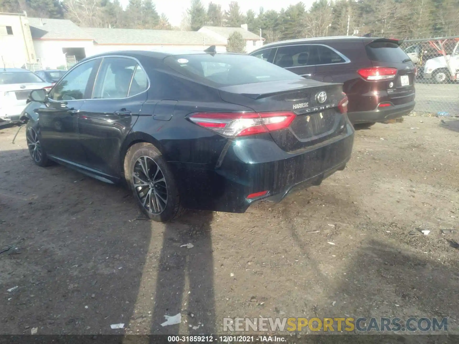 3 Photograph of a damaged car 4T1B11HK1KU686946 TOYOTA CAMRY 2019