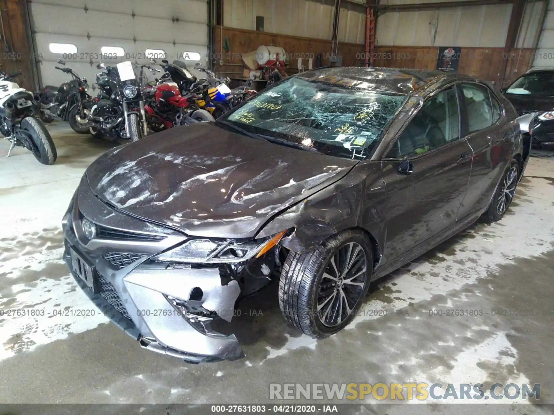 2 Photograph of a damaged car 4T1B11HK1KU687871 TOYOTA CAMRY 2019