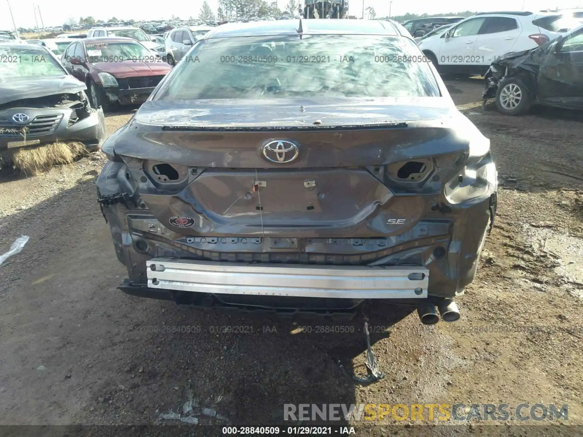 6 Photograph of a damaged car 4T1B11HK1KU687952 TOYOTA CAMRY 2019