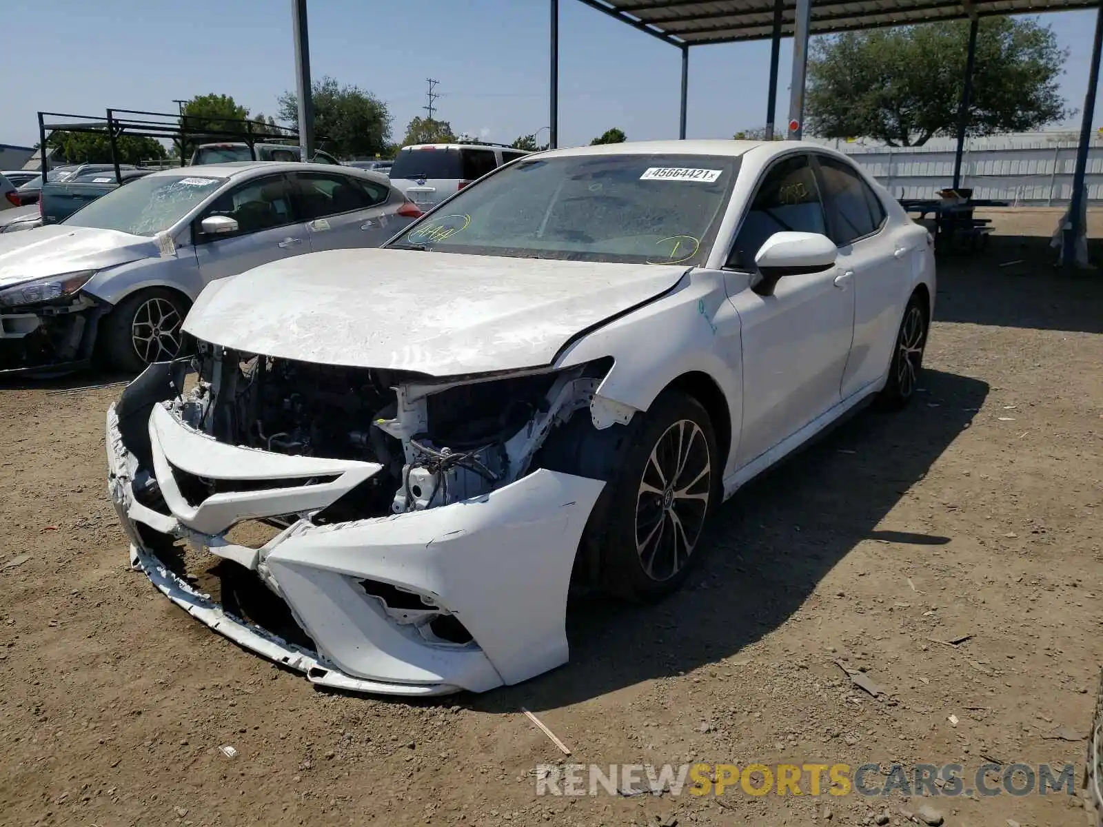 2 Photograph of a damaged car 4T1B11HK1KU688566 TOYOTA CAMRY 2019