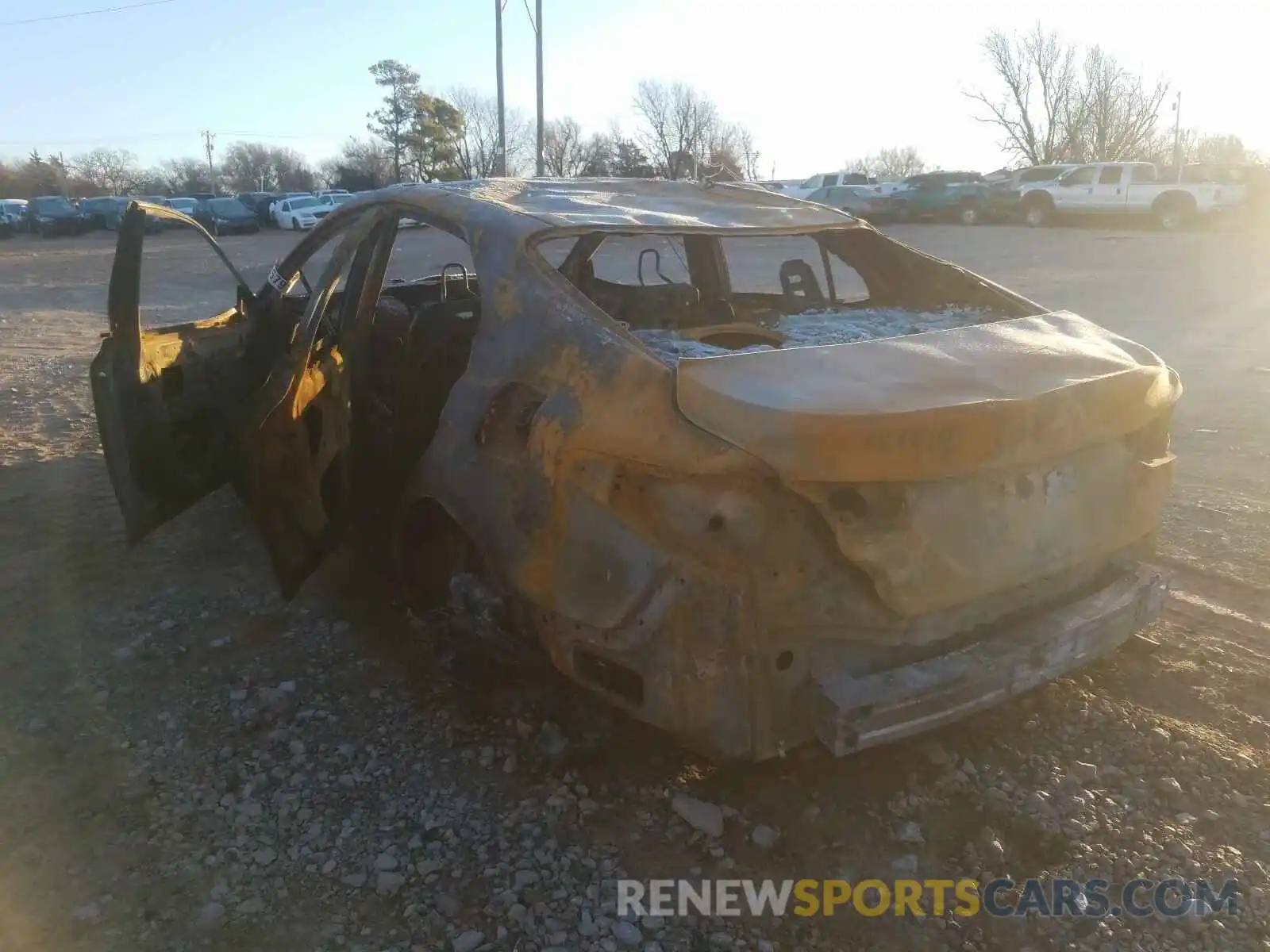 3 Photograph of a damaged car 4T1B11HK1KU688826 TOYOTA CAMRY 2019