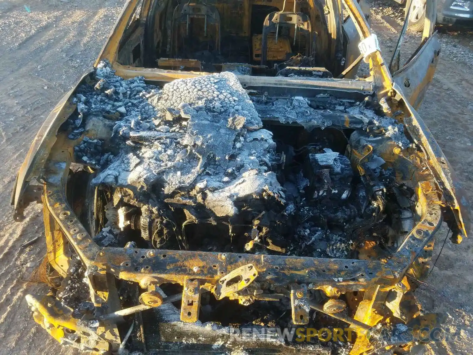 7 Photograph of a damaged car 4T1B11HK1KU688826 TOYOTA CAMRY 2019