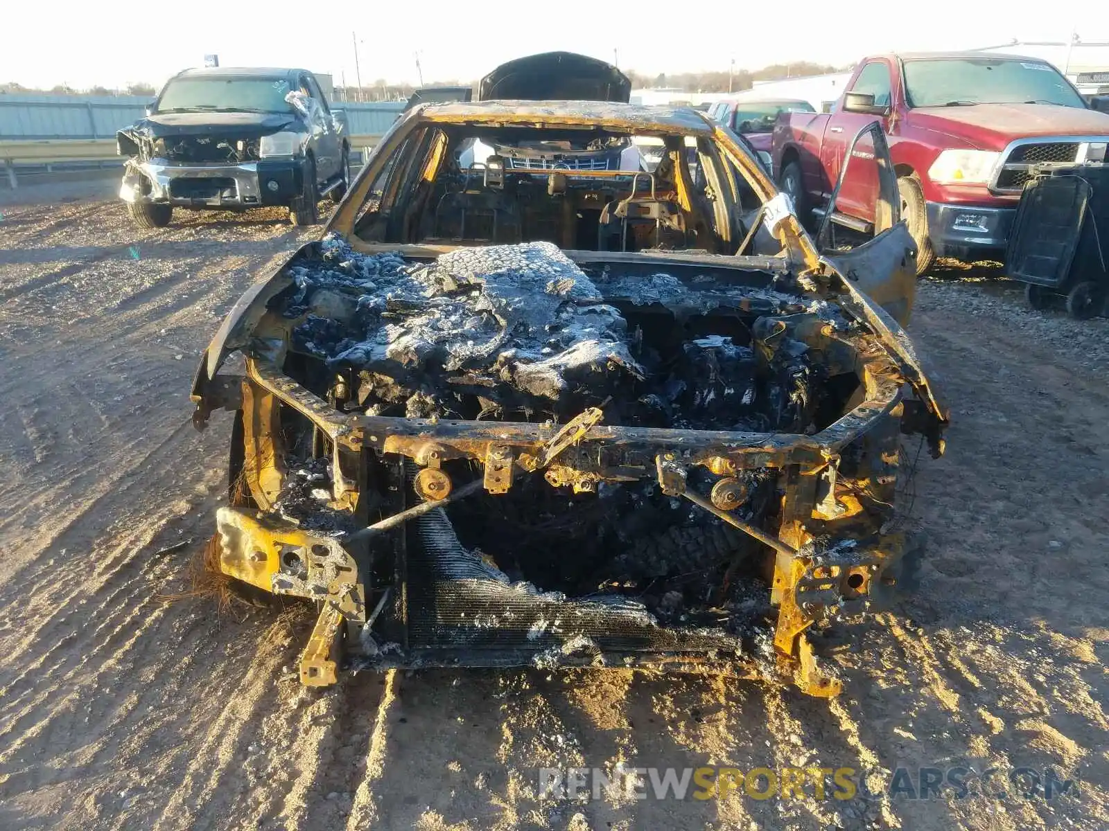 9 Photograph of a damaged car 4T1B11HK1KU688826 TOYOTA CAMRY 2019