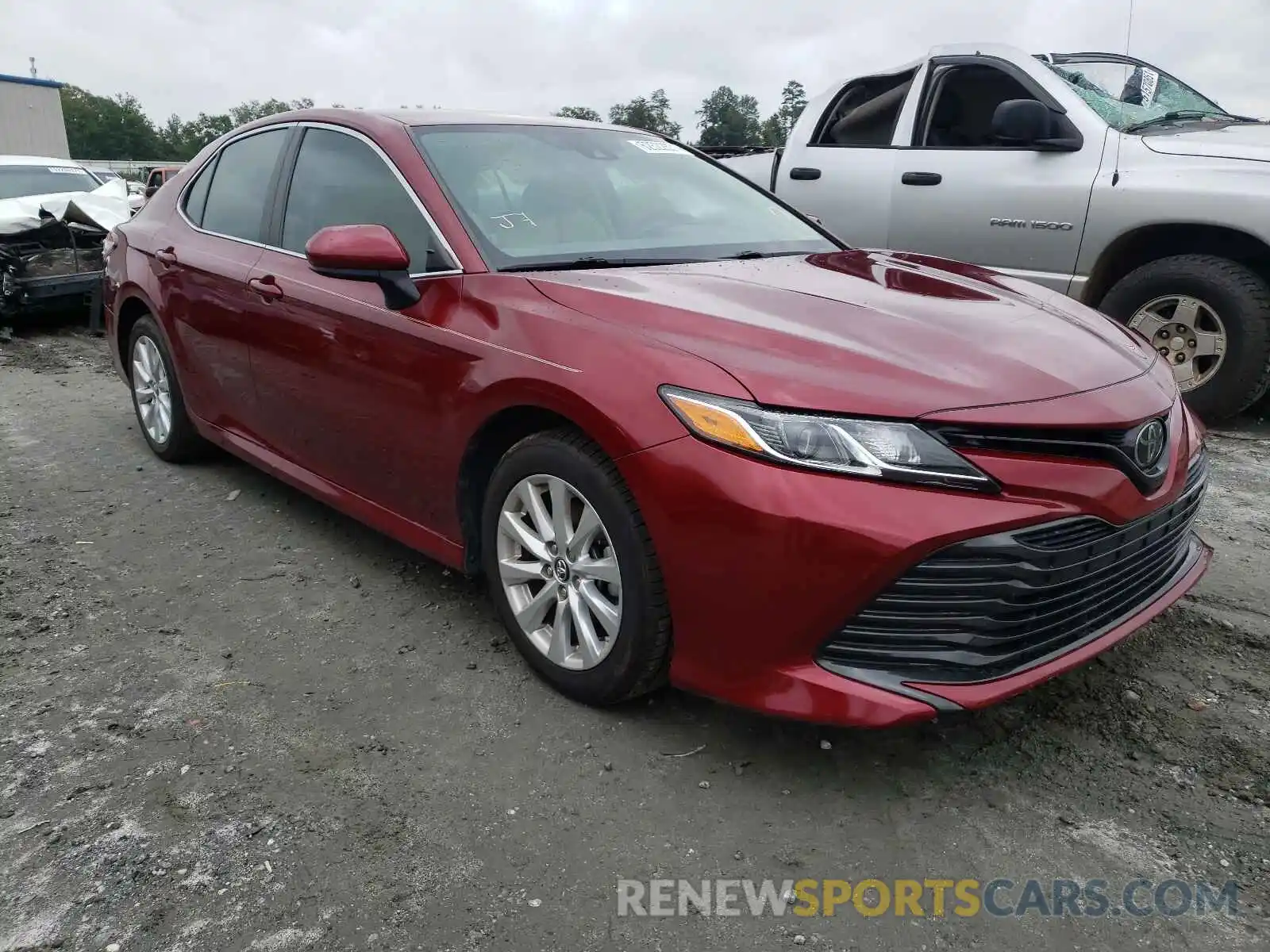 1 Photograph of a damaged car 4T1B11HK1KU689460 TOYOTA CAMRY 2019