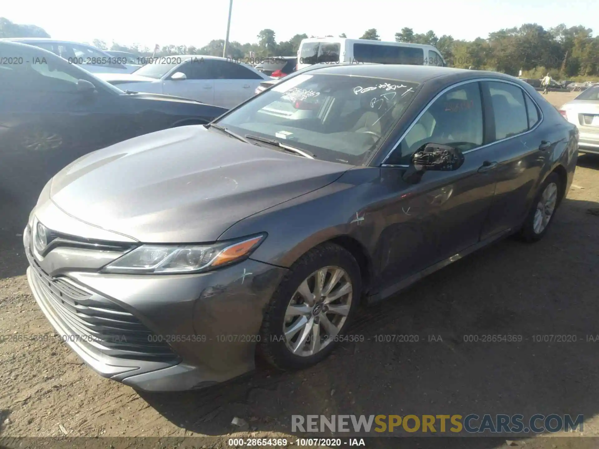 2 Photograph of a damaged car 4T1B11HK1KU689877 TOYOTA CAMRY 2019