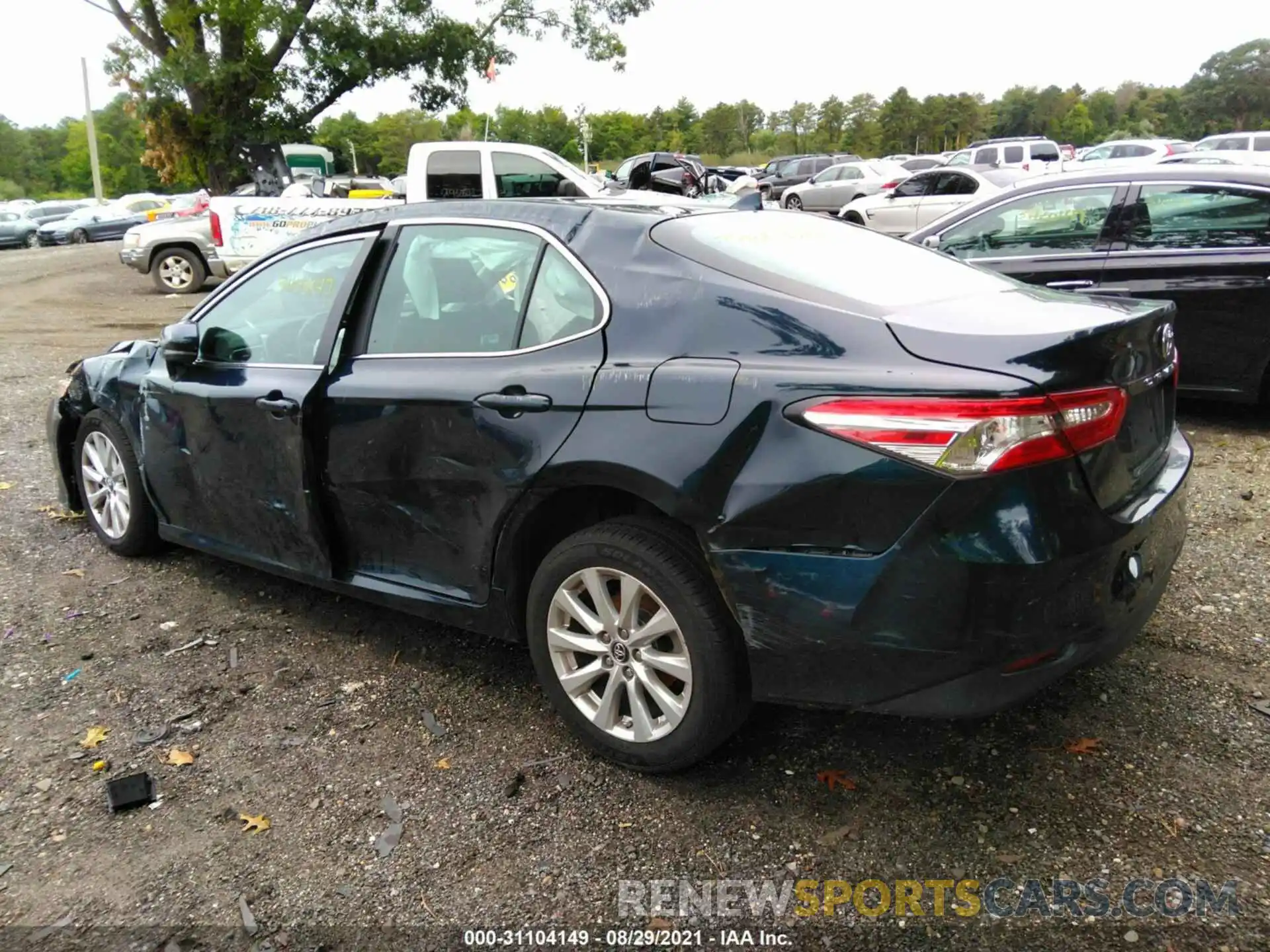 3 Photograph of a damaged car 4T1B11HK1KU690110 TOYOTA CAMRY 2019