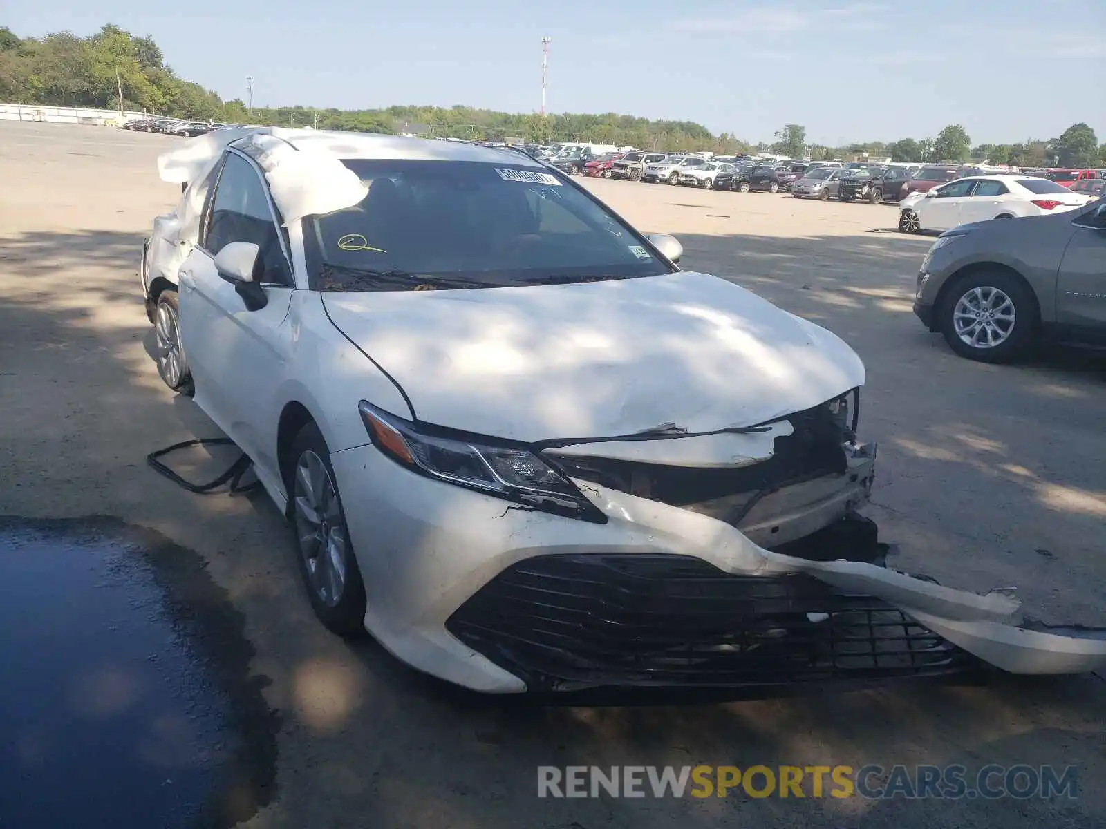 1 Photograph of a damaged car 4T1B11HK1KU691841 TOYOTA CAMRY 2019