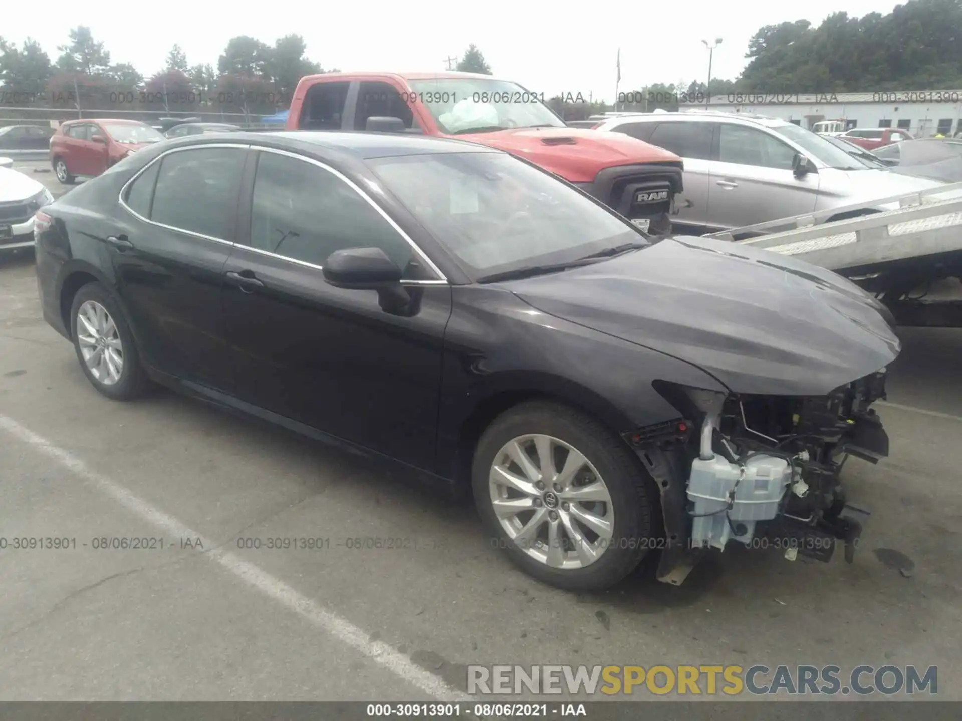 1 Photograph of a damaged car 4T1B11HK1KU691855 TOYOTA CAMRY 2019