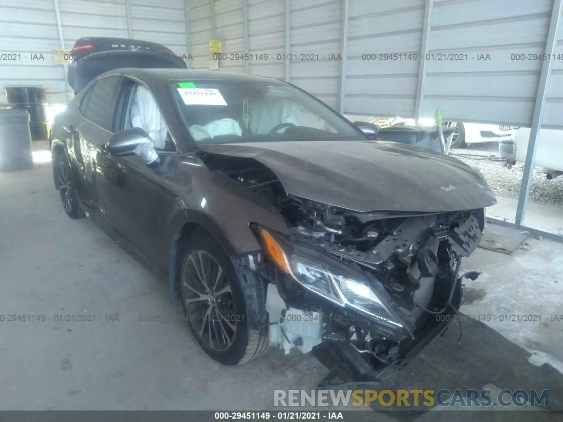 1 Photograph of a damaged car 4T1B11HK1KU693654 TOYOTA CAMRY 2019