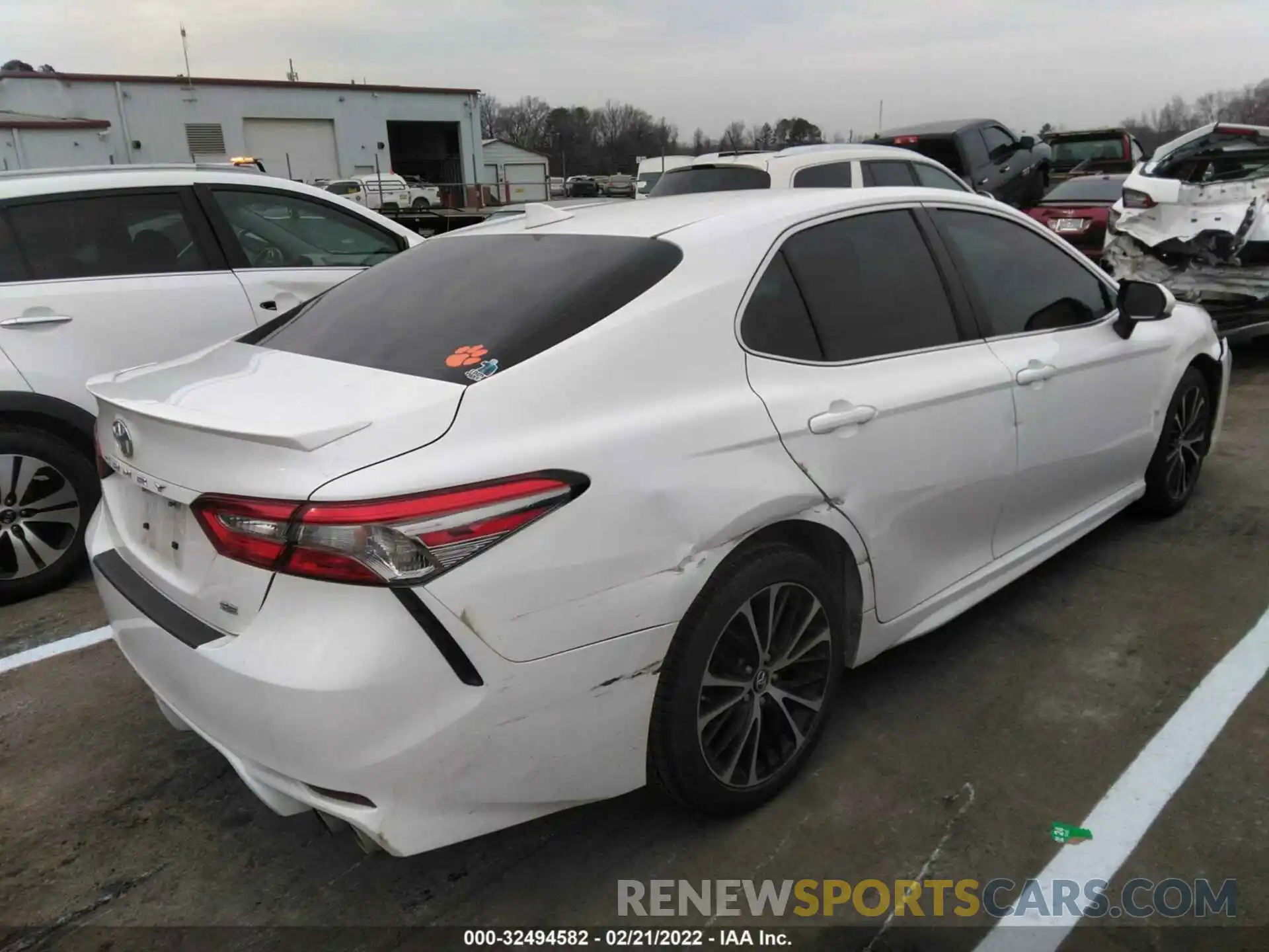 4 Фотография поврежденного автомобиля 4T1B11HK1KU695307 TOYOTA CAMRY 2019