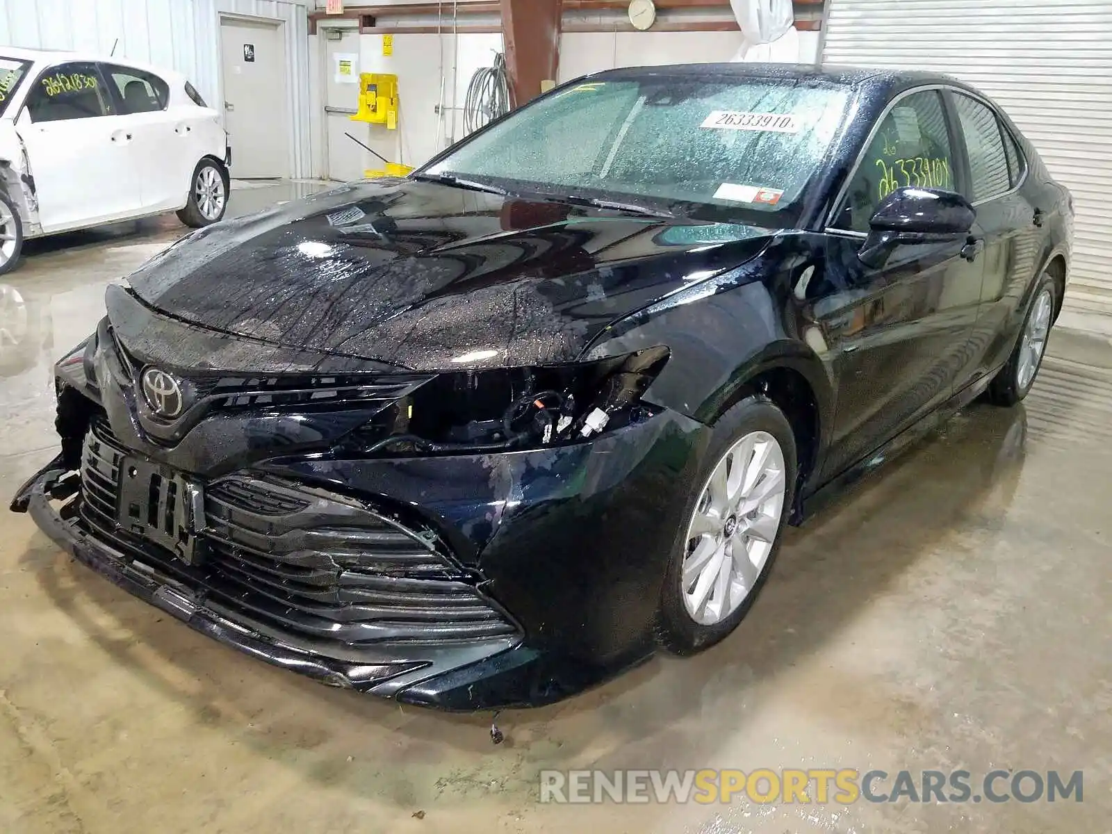 2 Photograph of a damaged car 4T1B11HK1KU696344 TOYOTA CAMRY 2019