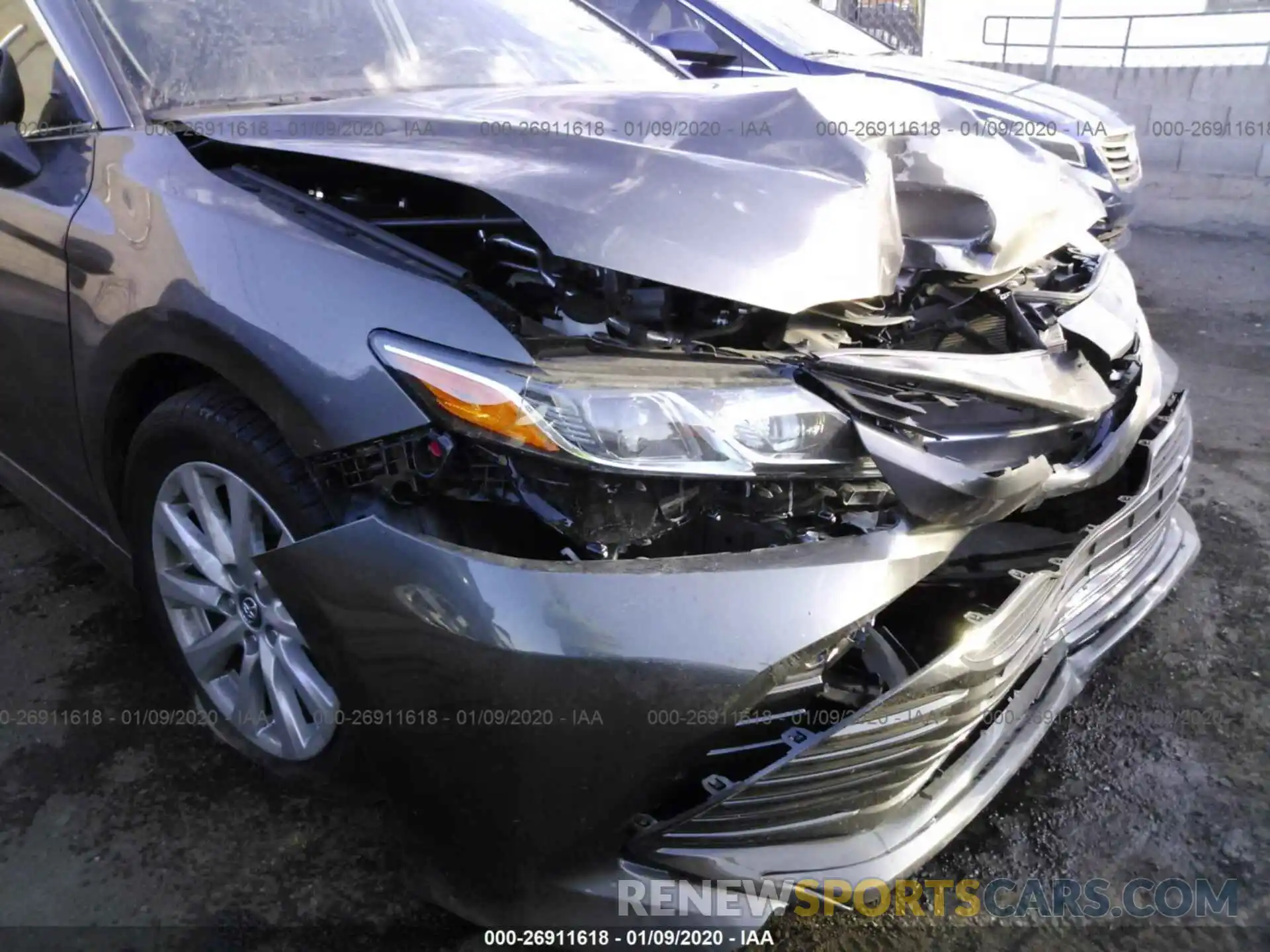 6 Photograph of a damaged car 4T1B11HK1KU698238 TOYOTA CAMRY 2019