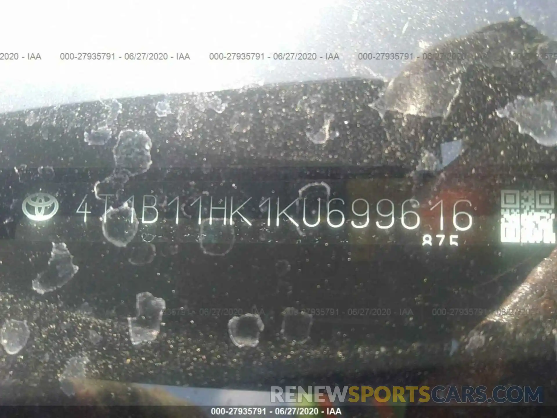 9 Photograph of a damaged car 4T1B11HK1KU699616 TOYOTA CAMRY 2019