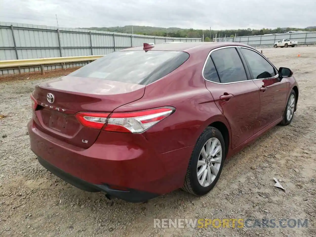 4 Photograph of a damaged car 4T1B11HK1KU700425 TOYOTA CAMRY 2019