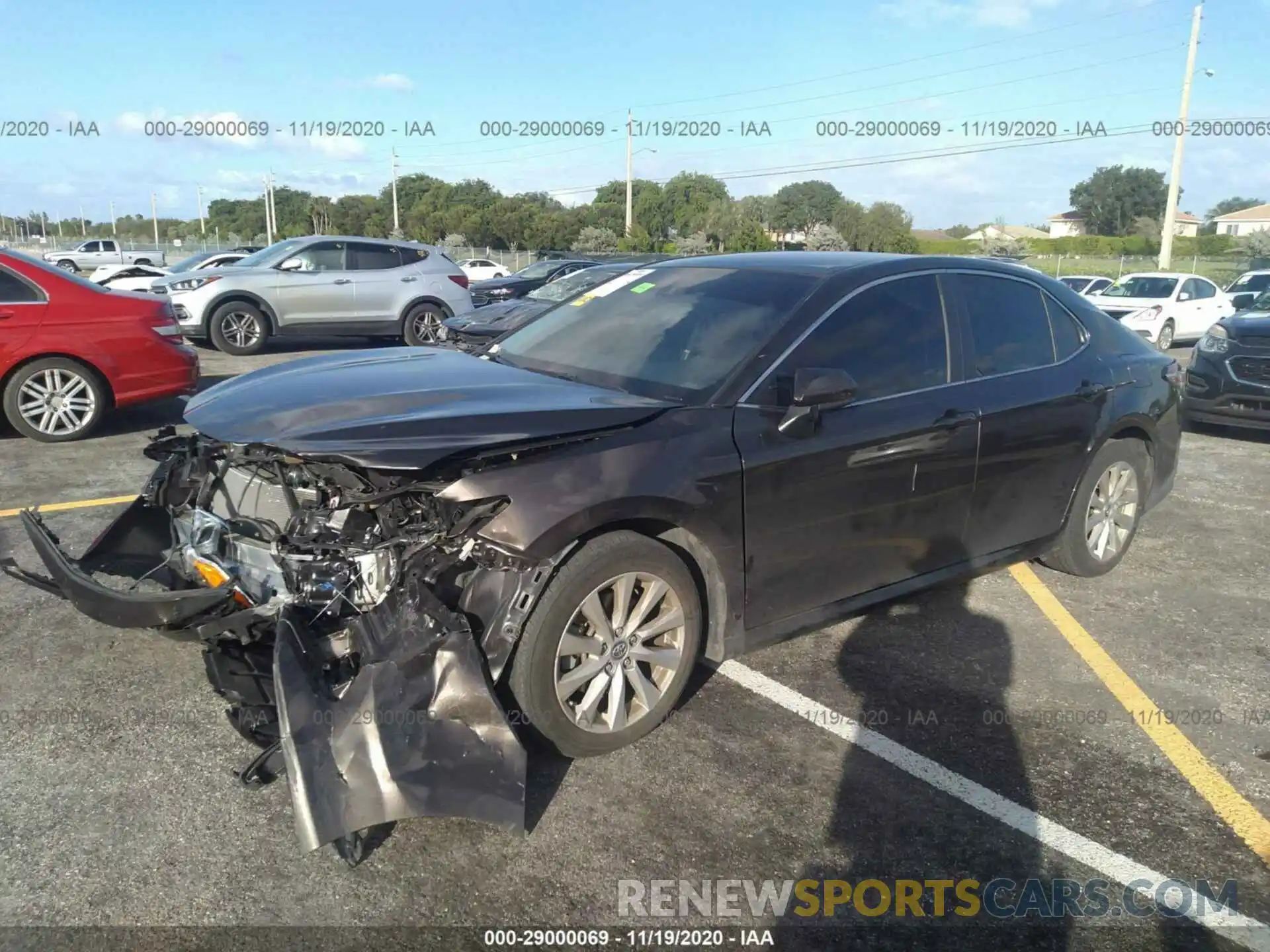 2 Photograph of a damaged car 4T1B11HK1KU702711 TOYOTA CAMRY 2019