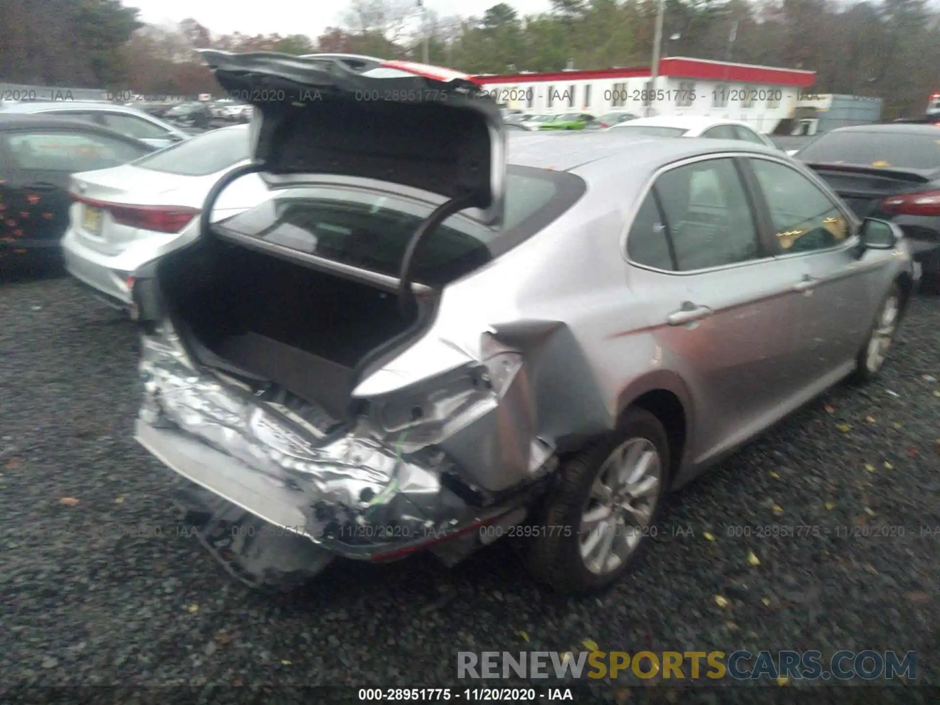 4 Photograph of a damaged car 4T1B11HK1KU704152 TOYOTA CAMRY 2019