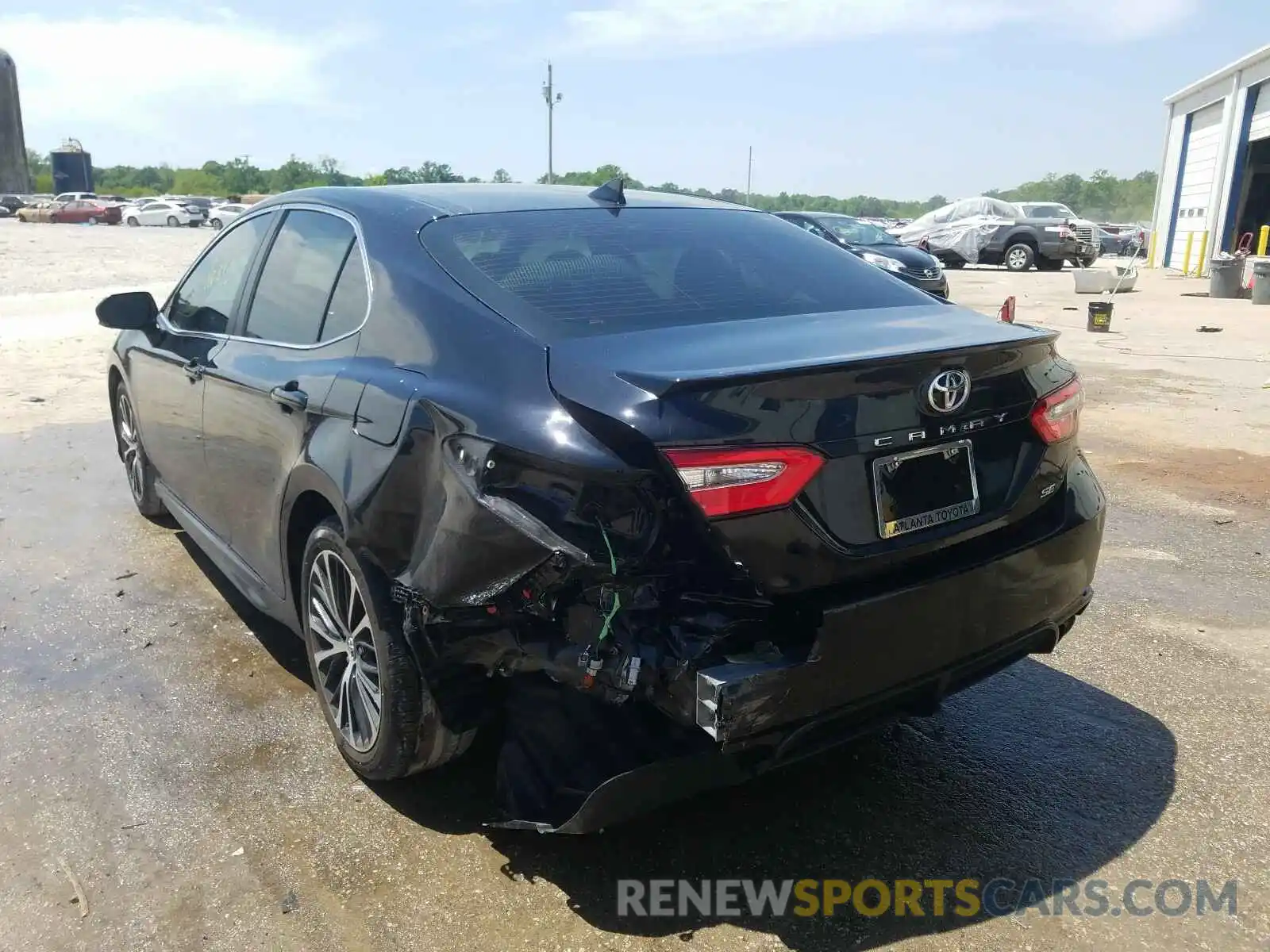 3 Photograph of a damaged car 4T1B11HK1KU705804 TOYOTA CAMRY 2019