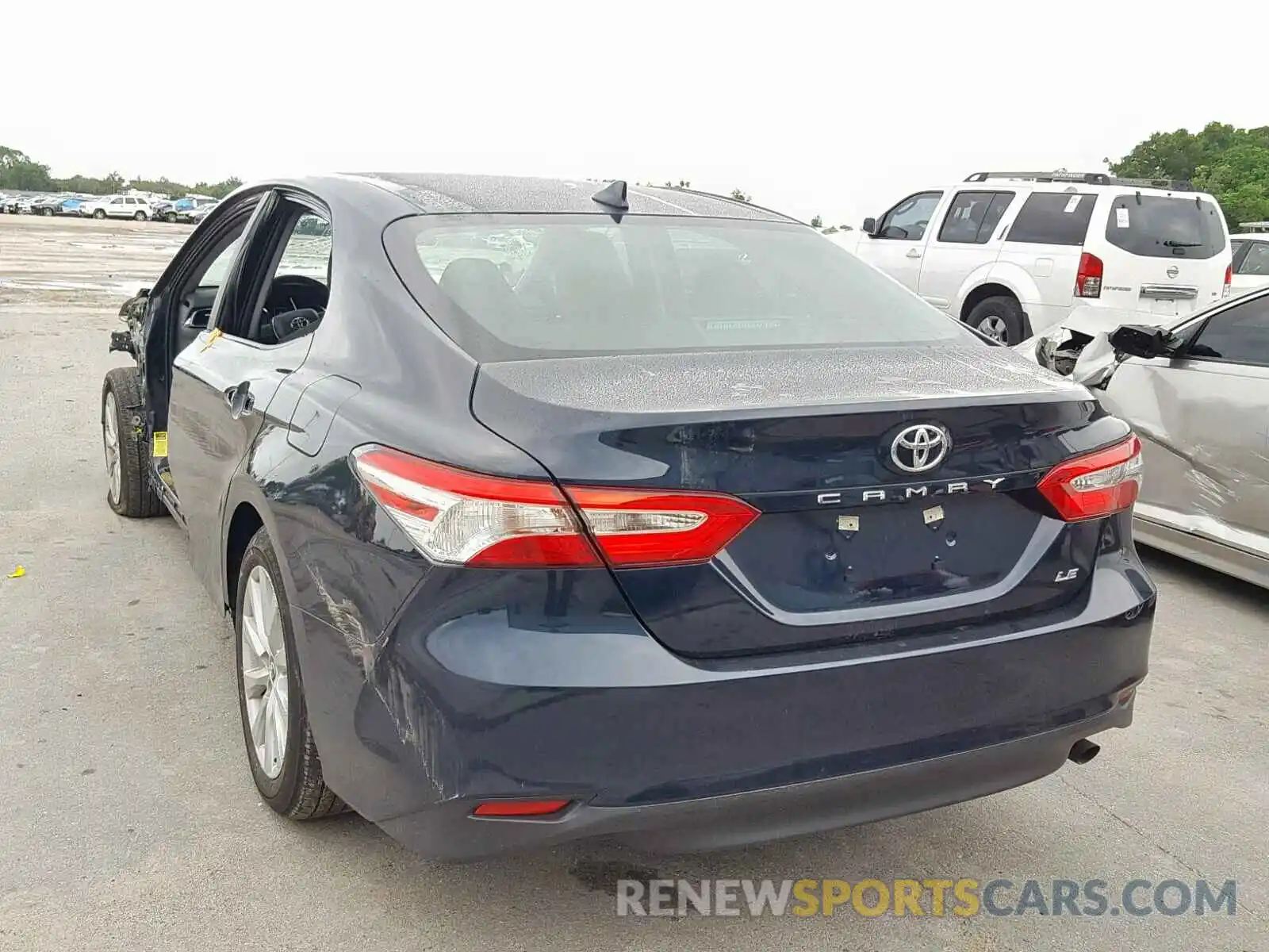 3 Photograph of a damaged car 4T1B11HK1KU707309 TOYOTA CAMRY 2019