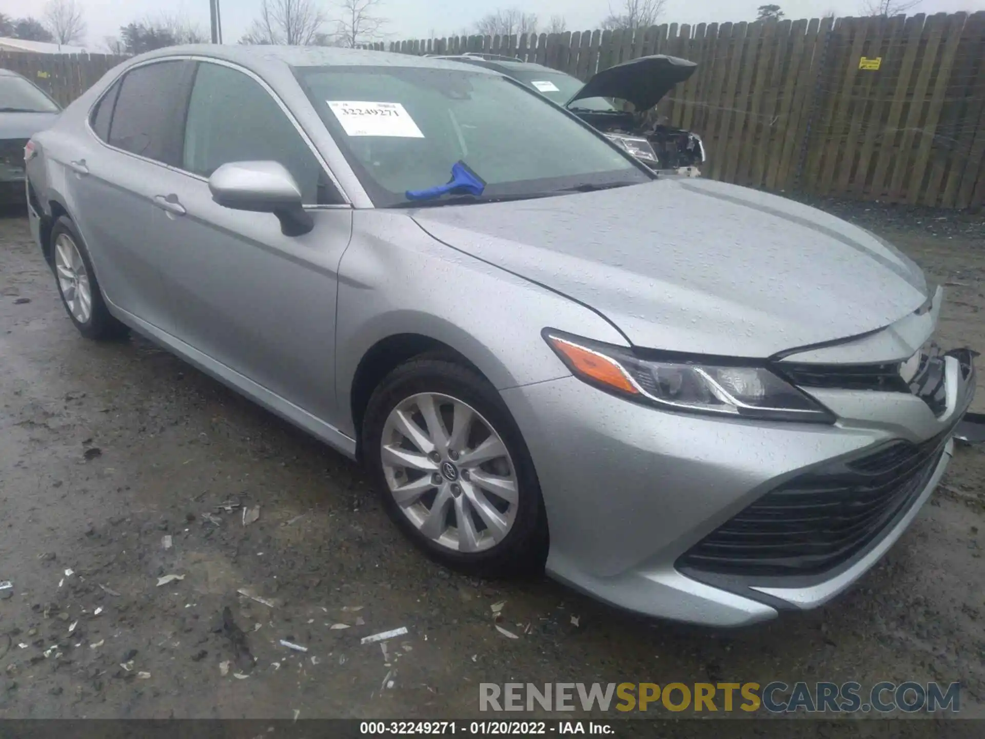 1 Photograph of a damaged car 4T1B11HK1KU708783 TOYOTA CAMRY 2019