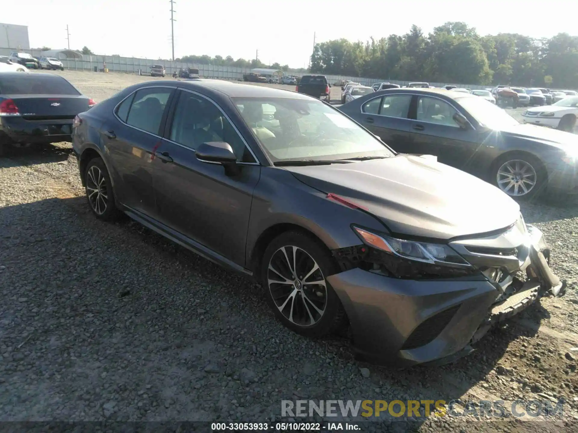 1 Photograph of a damaged car 4T1B11HK1KU714776 TOYOTA CAMRY 2019