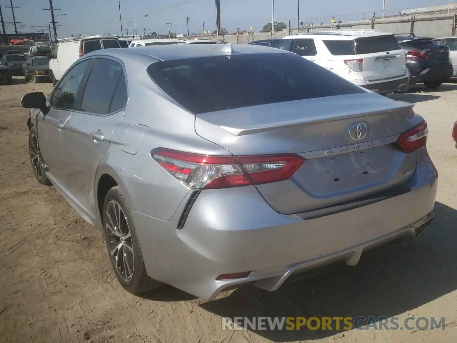 3 Photograph of a damaged car 4T1B11HK1KU715507 TOYOTA CAMRY 2019