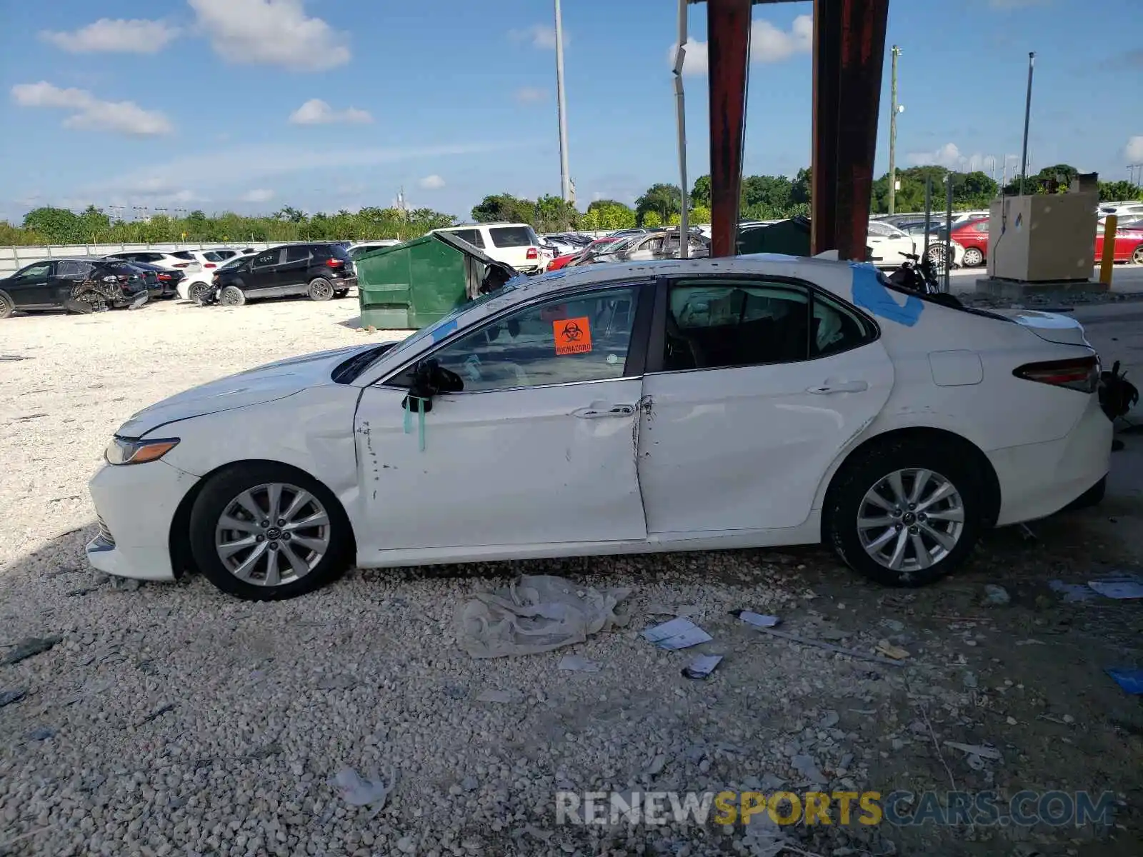 9 Photograph of a damaged car 4T1B11HK1KU718049 TOYOTA CAMRY 2019