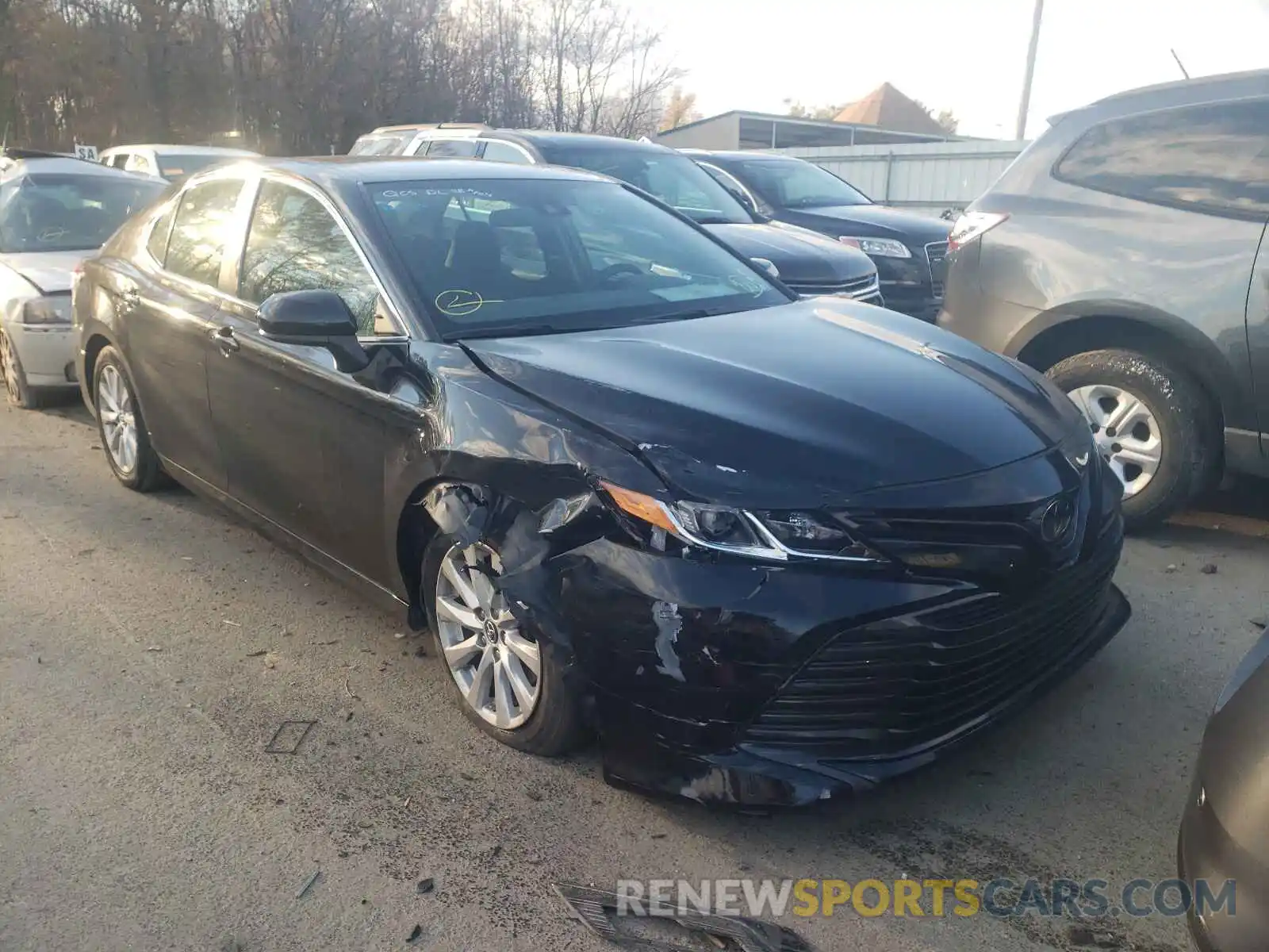 1 Photograph of a damaged car 4T1B11HK1KU718584 TOYOTA CAMRY 2019