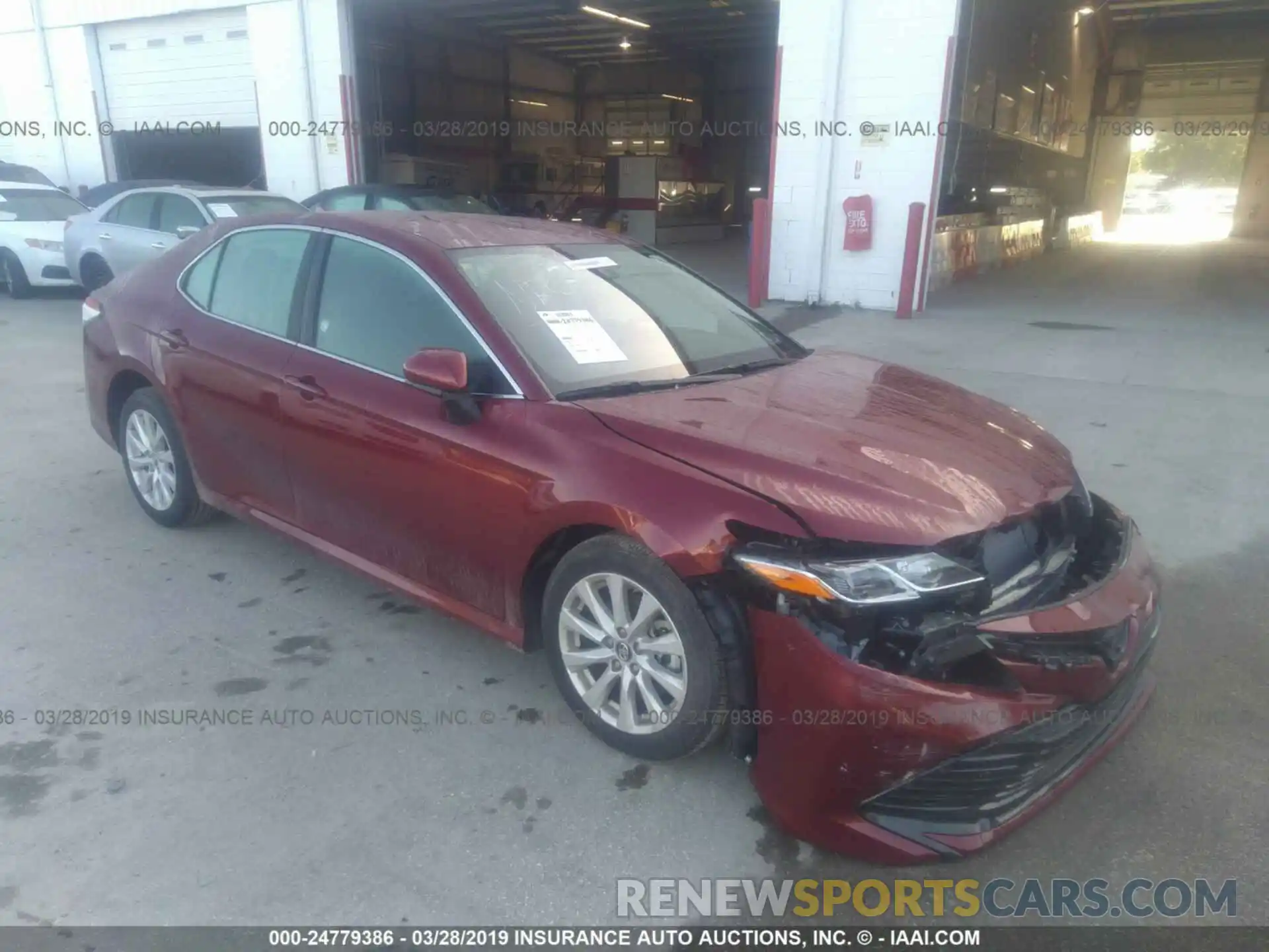 1 Photograph of a damaged car 4T1B11HK1KU718830 TOYOTA CAMRY 2019