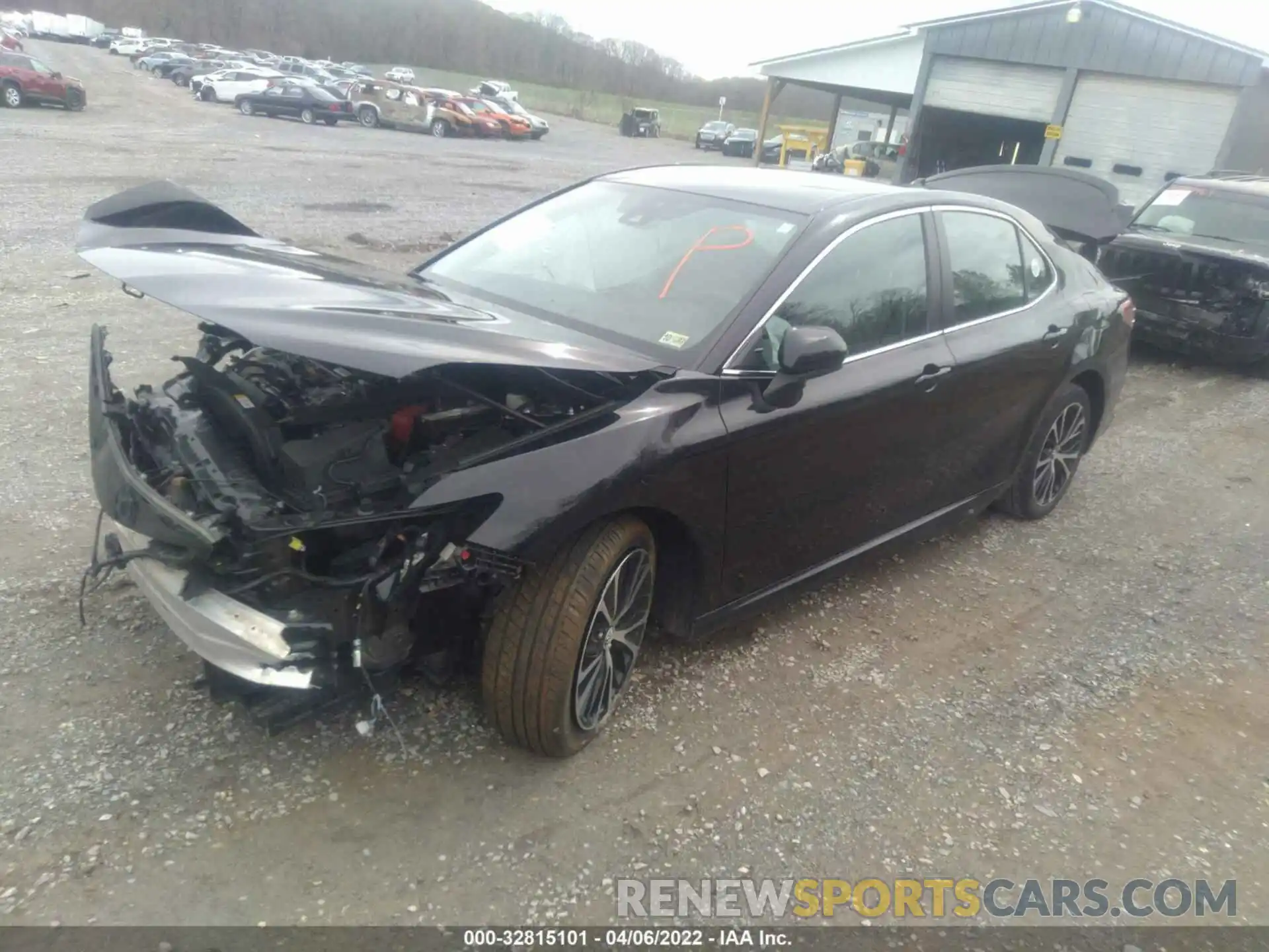 2 Photograph of a damaged car 4T1B11HK1KU719511 TOYOTA CAMRY 2019