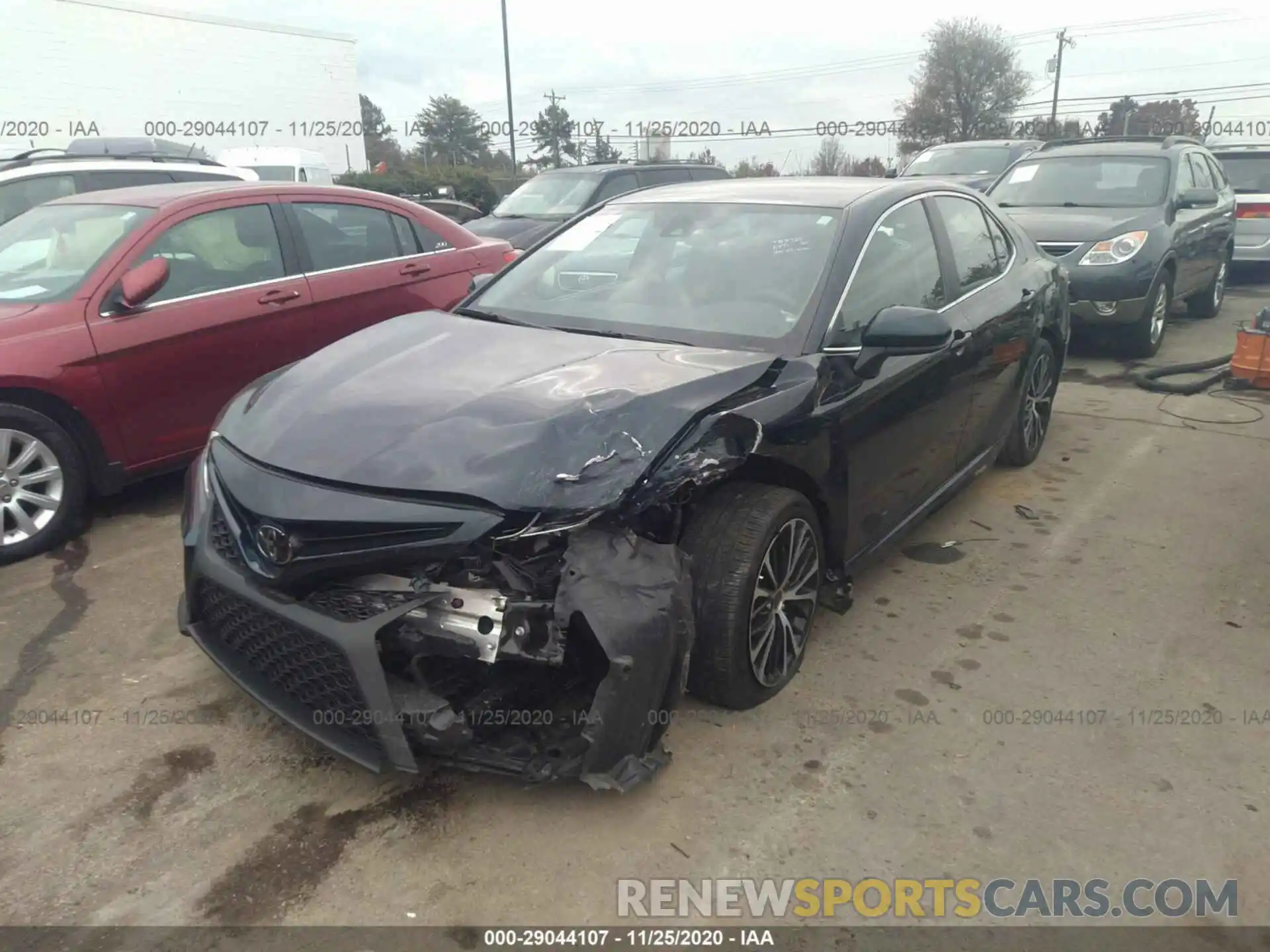 2 Photograph of a damaged car 4T1B11HK1KU719752 TOYOTA CAMRY 2019