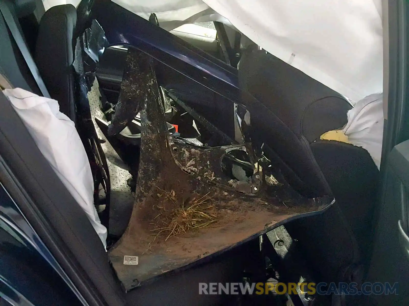 6 Photograph of a damaged car 4T1B11HK1KU723719 TOYOTA CAMRY 2019