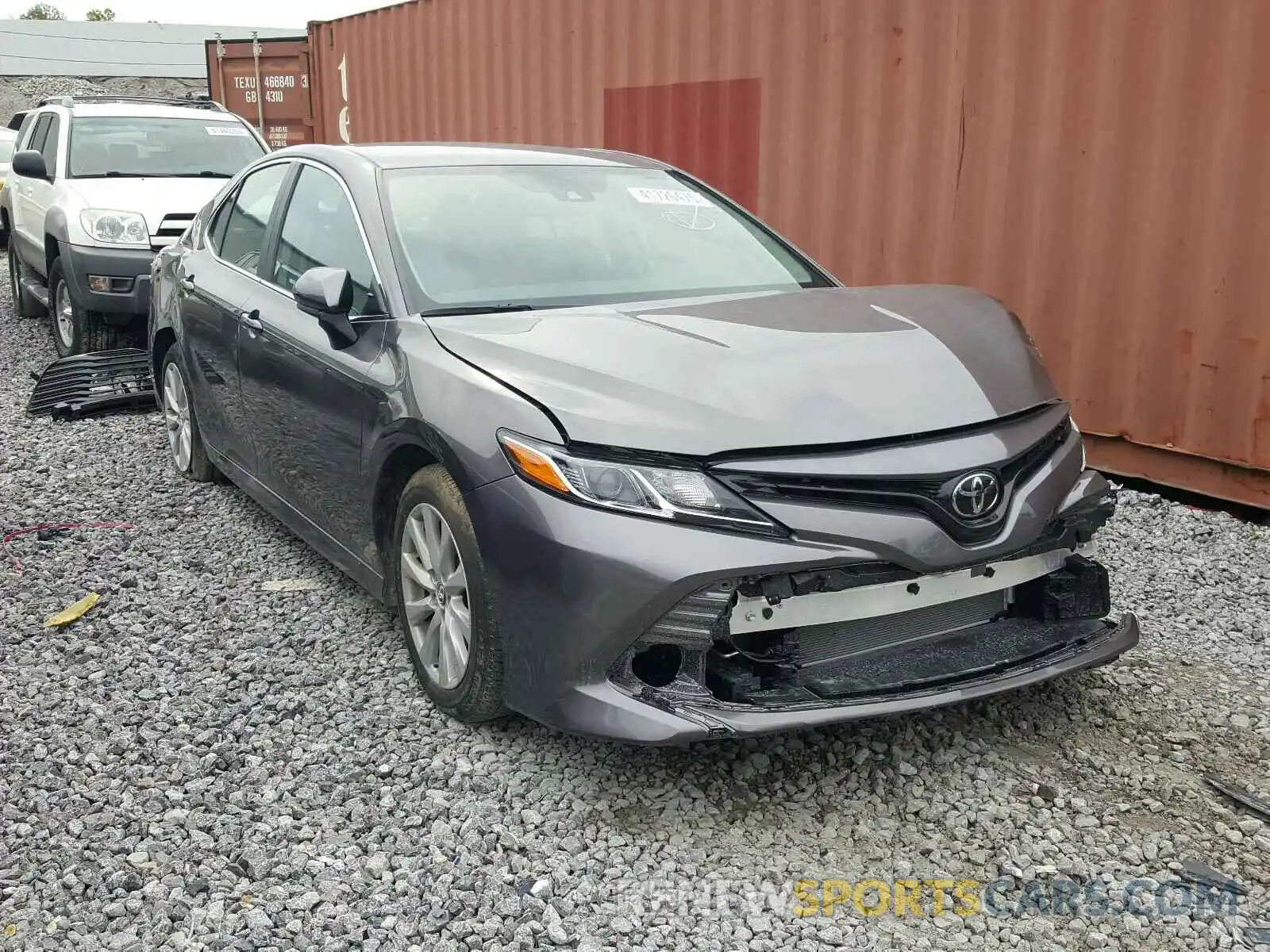 1 Photograph of a damaged car 4T1B11HK1KU724790 TOYOTA CAMRY 2019