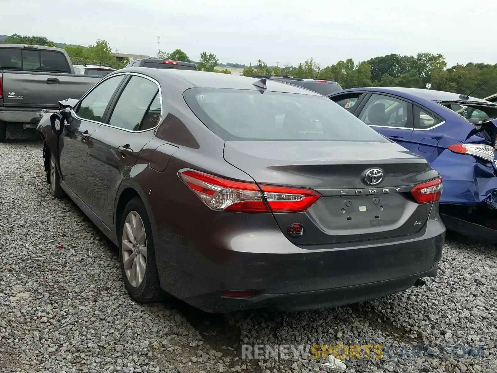 3 Photograph of a damaged car 4T1B11HK1KU724790 TOYOTA CAMRY 2019