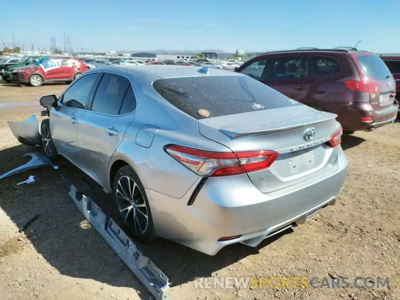 3 Фотография поврежденного автомобиля 4T1B11HK1KU725776 TOYOTA CAMRY 2019