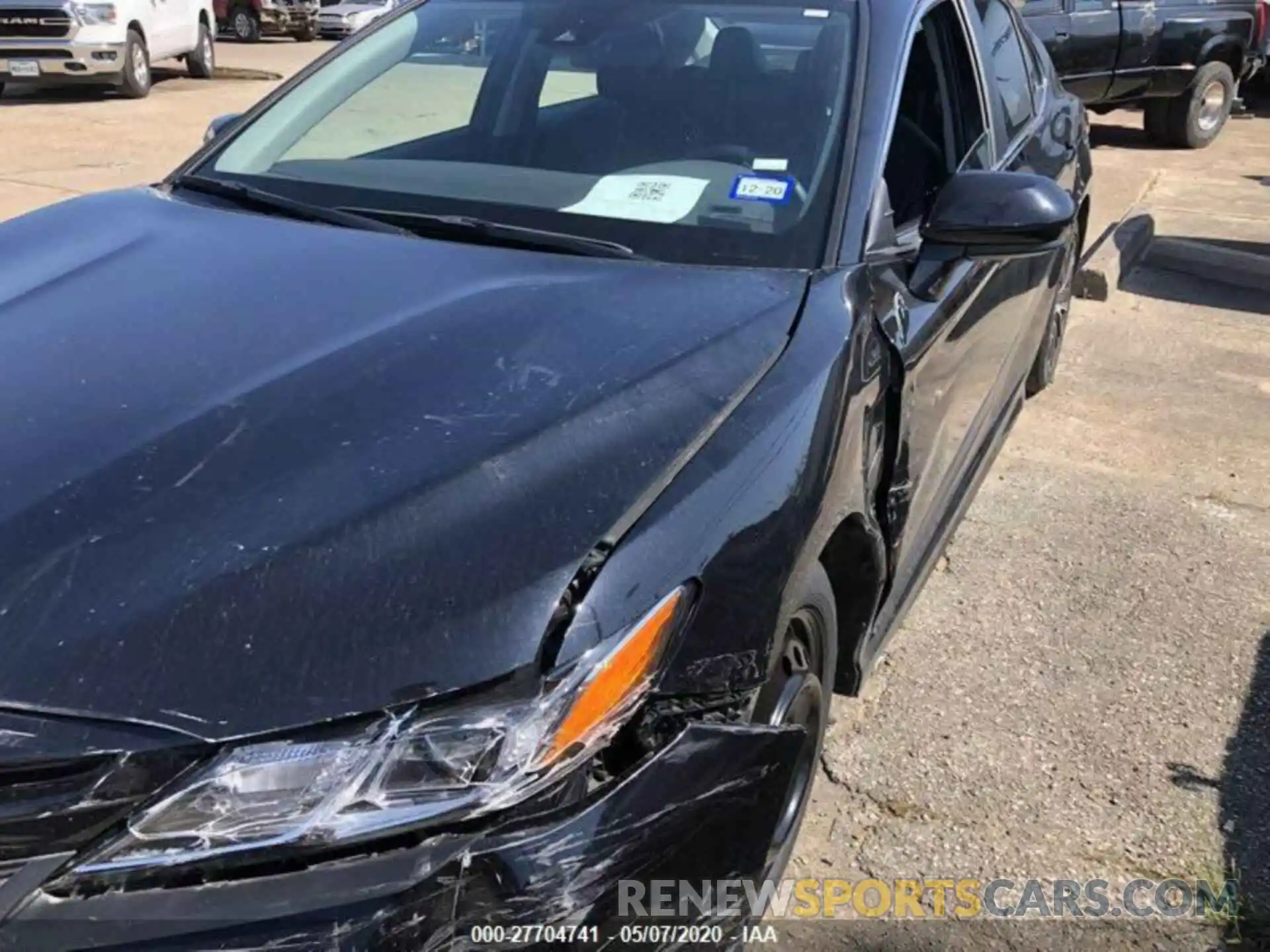 3 Photograph of a damaged car 4T1B11HK1KU727463 TOYOTA CAMRY 2019