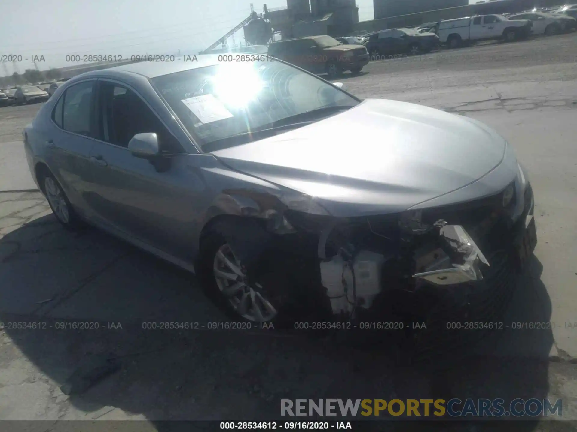 1 Photograph of a damaged car 4T1B11HK1KU730718 TOYOTA CAMRY 2019