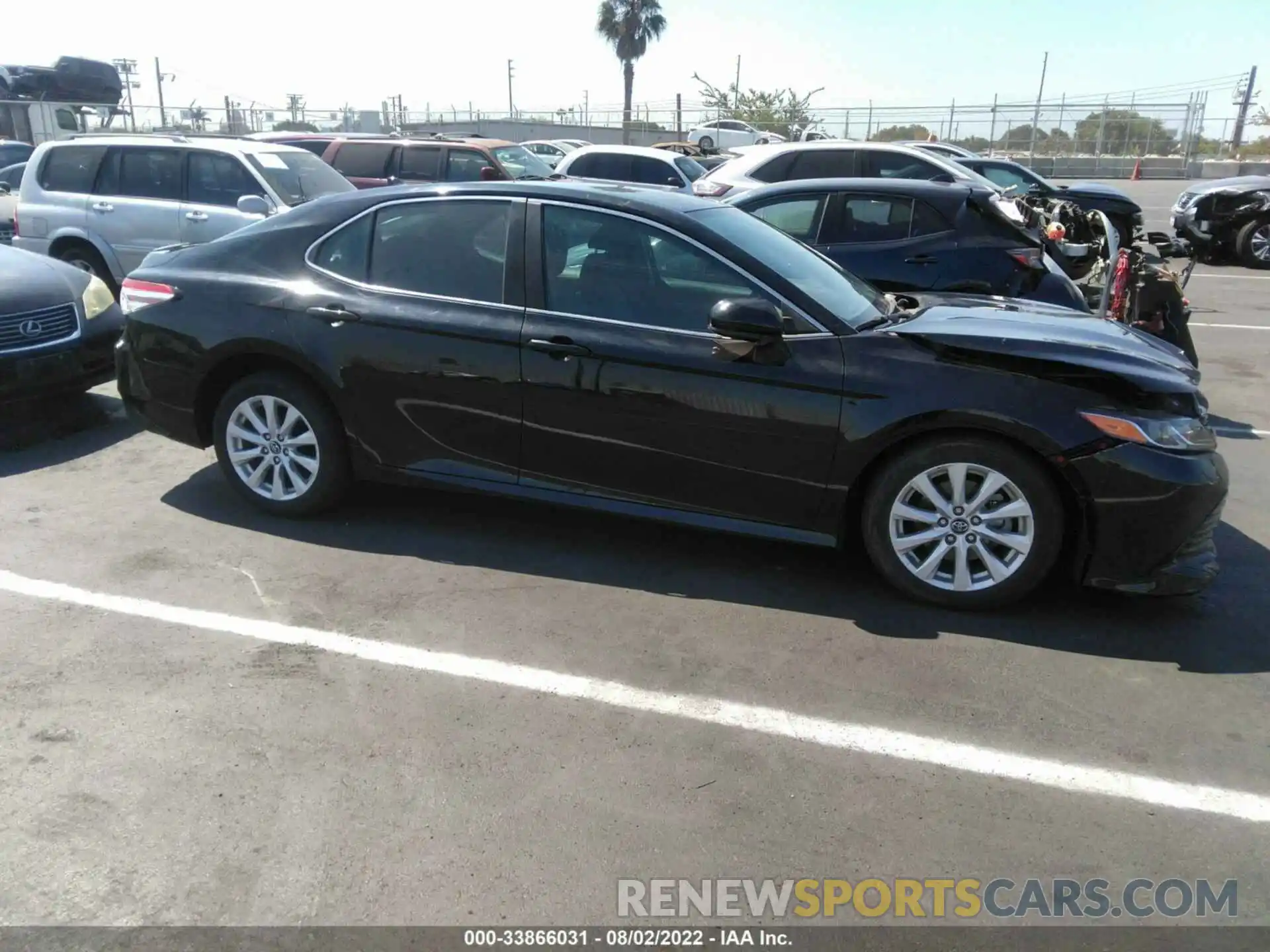 1 Photograph of a damaged car 4T1B11HK1KU731643 TOYOTA CAMRY 2019