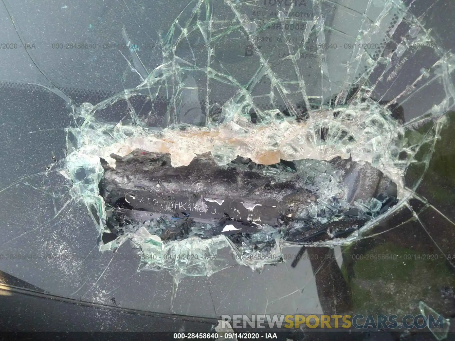 9 Photograph of a damaged car 4T1B11HK1KU733232 TOYOTA CAMRY 2019