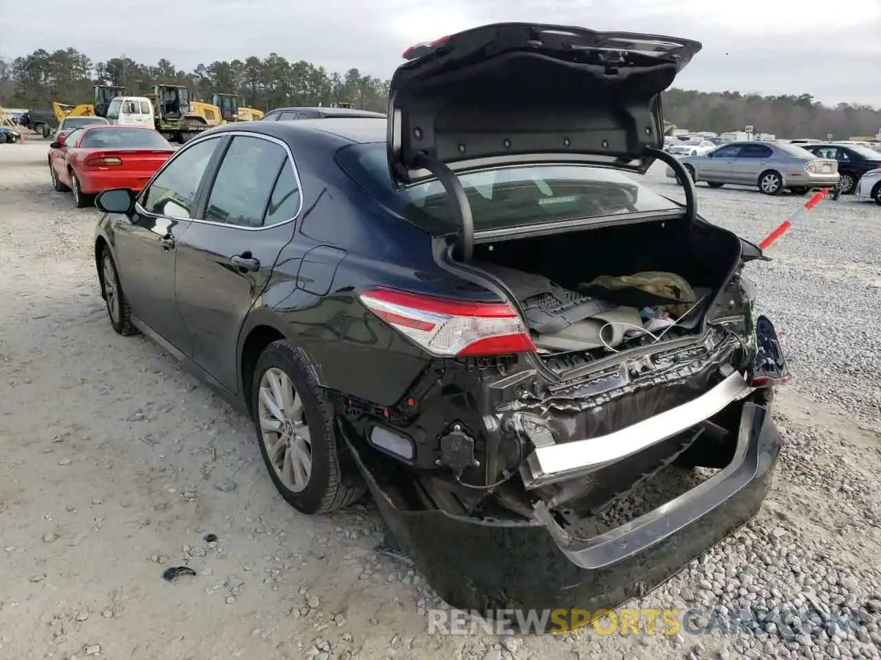 3 Photograph of a damaged car 4T1B11HK1KU733635 TOYOTA CAMRY 2019